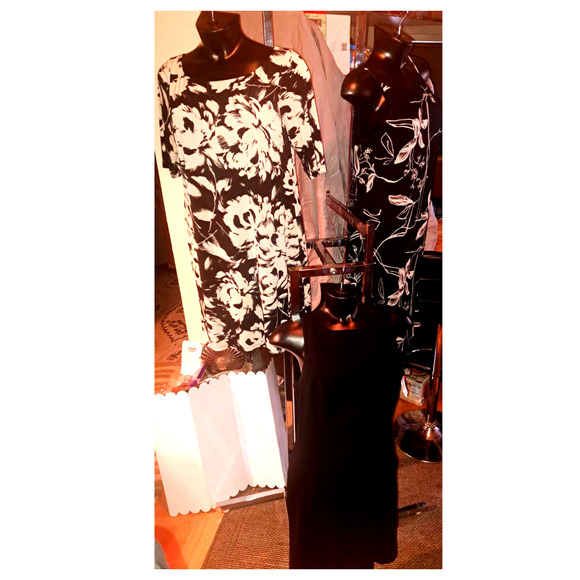 SPRING SALE! Three Sz 8 Beautiful Black-White Lightweight dresses- LOT 4 - Picture 10 of 10